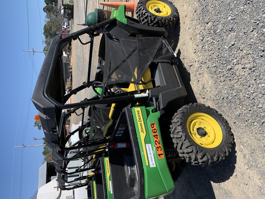 2021 JOHN DEERE XUV560E GATOR