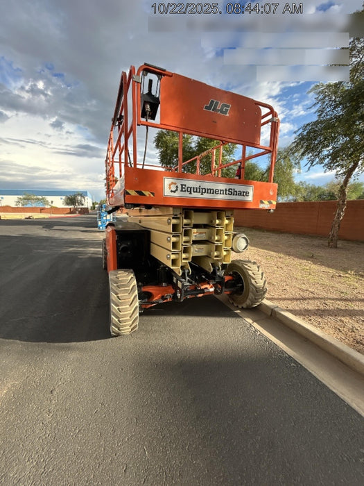2020 JLG 430LRT