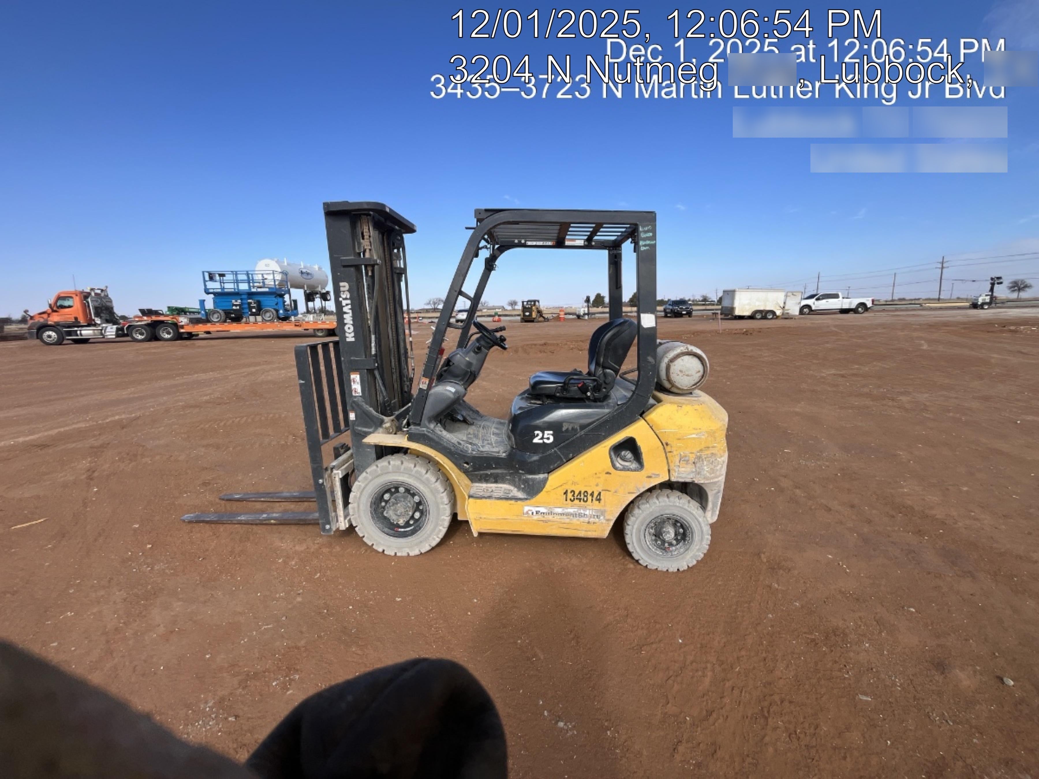 2021 KOMATSU FG25T-16