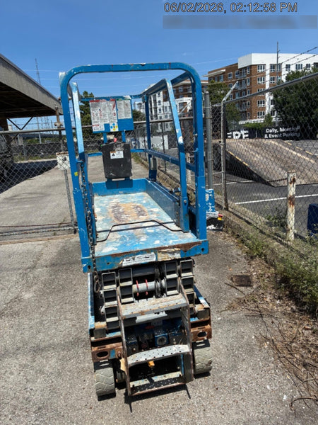 2019 Genie GS-1930 Fixed Rails with Chain Entry