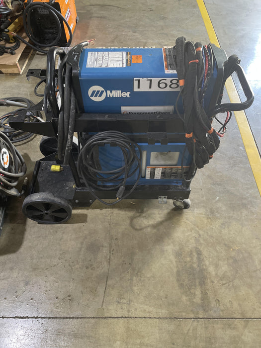 2020 MILLER ELECTRIC Dynasty 210 DX