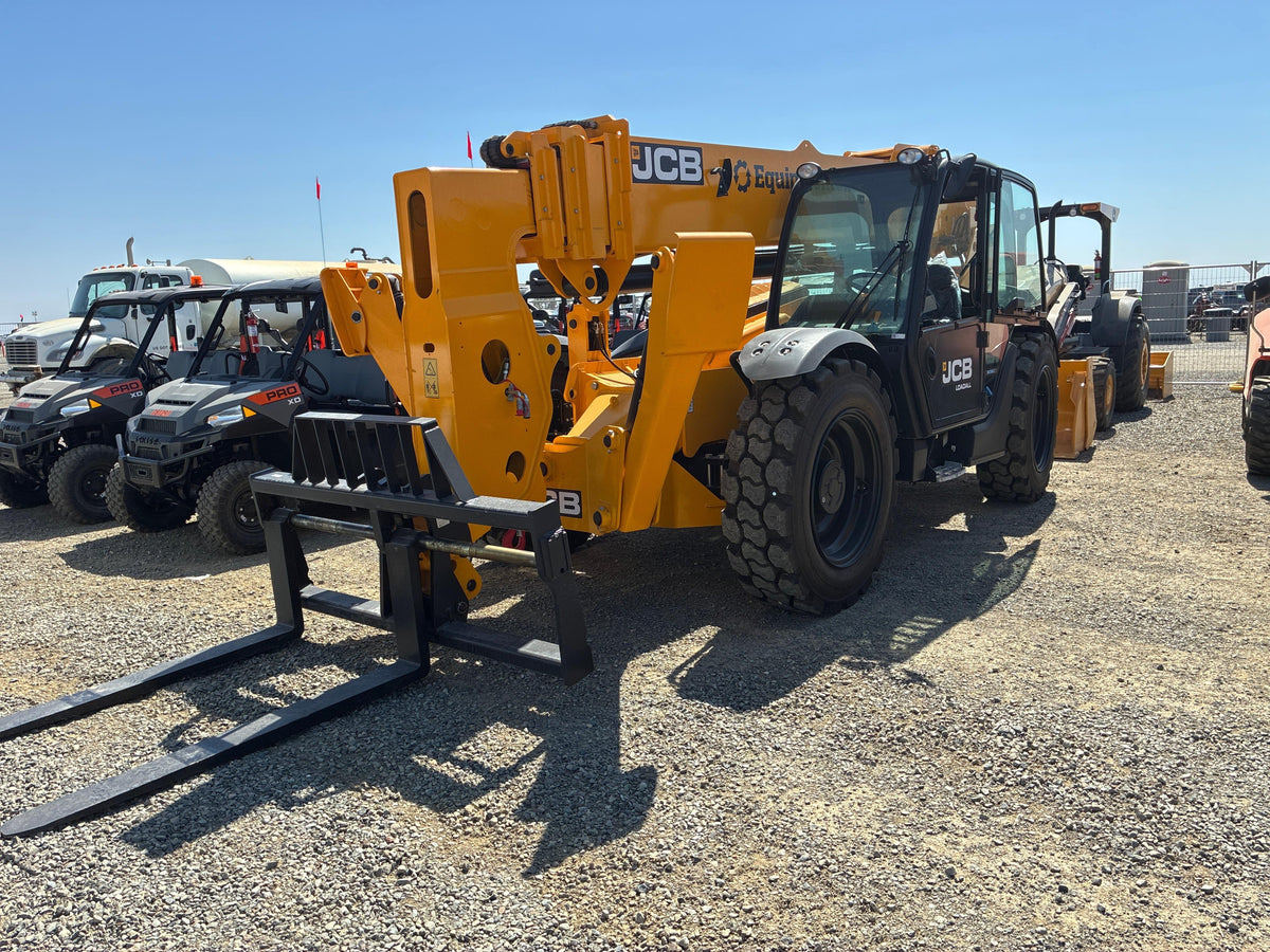 2026 JCB 512-56