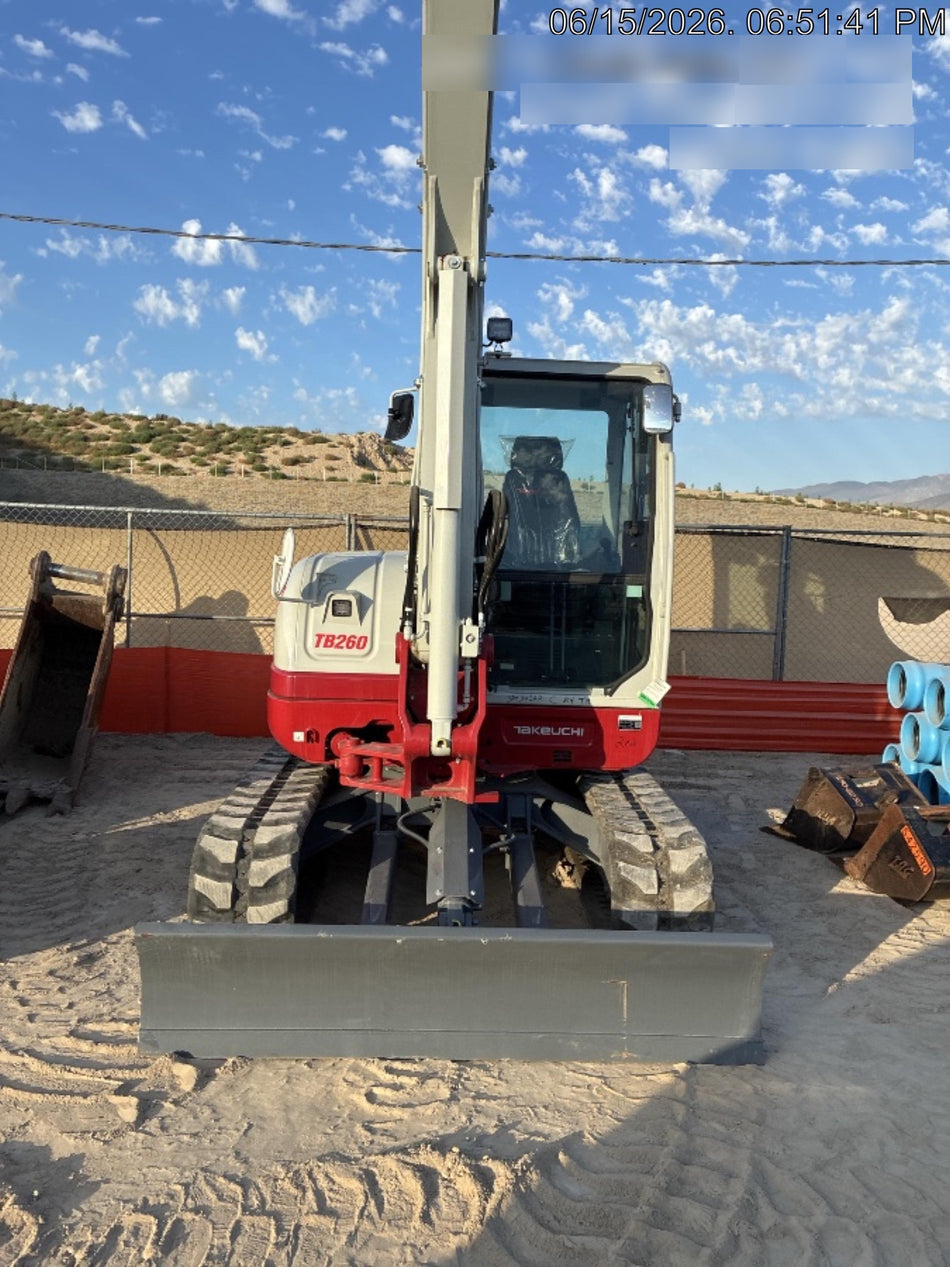 2024 TAKEUCHI TB260-CR