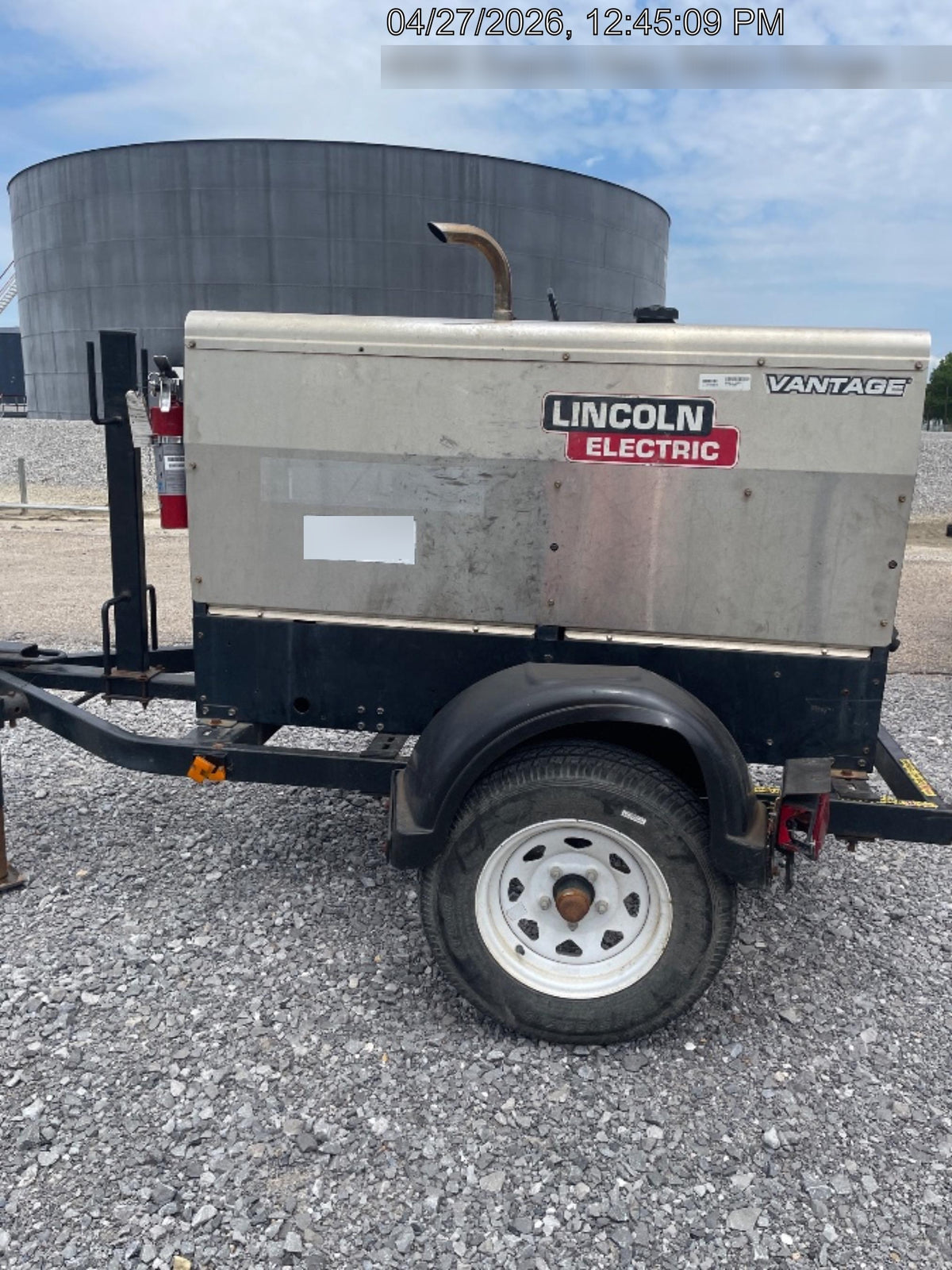 2019 Lincoln Electric Vantage 322 Welder Ready-Pak 3, Two wheel trailer, Fender and Light kit, Cable Rack
