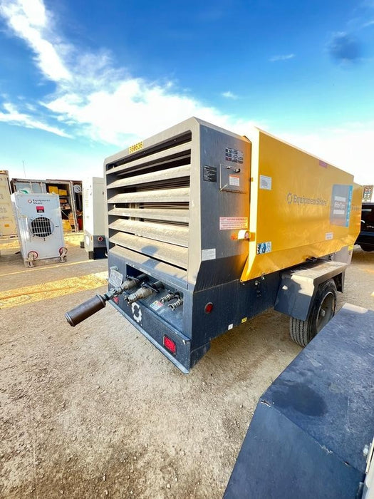 2023 ATLAS COPCO XAS 900
