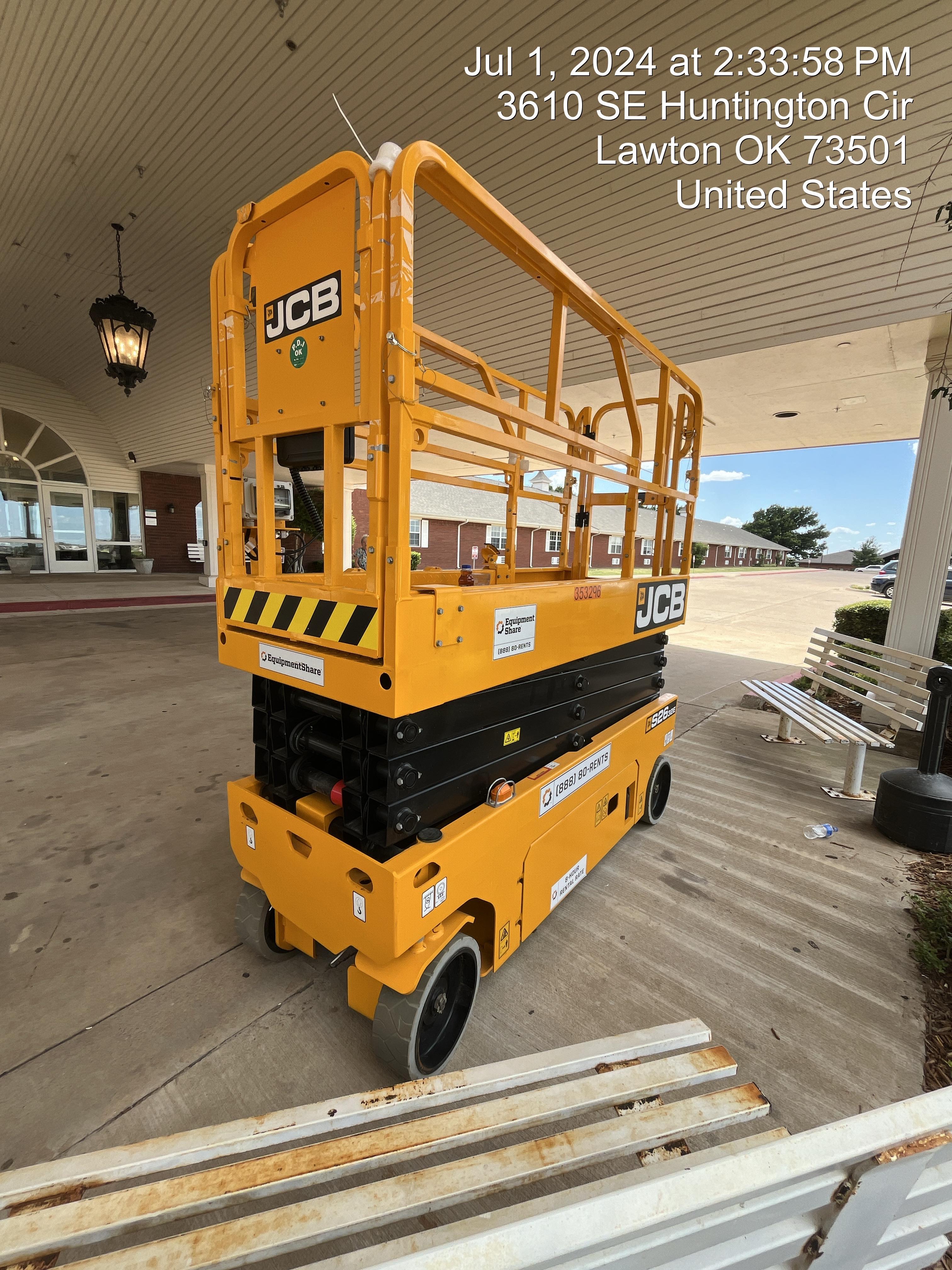 2023 JCB S2632E
