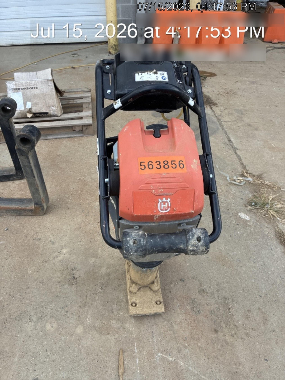 2025 HUSQVARNA LT5005