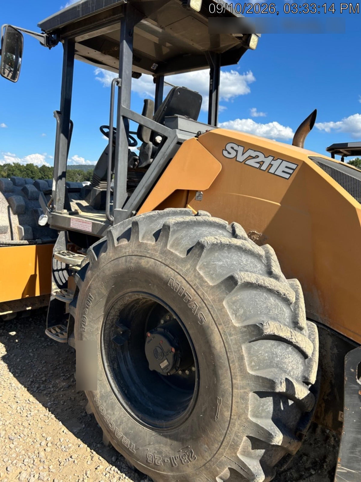 2021 CASE SV211EPF