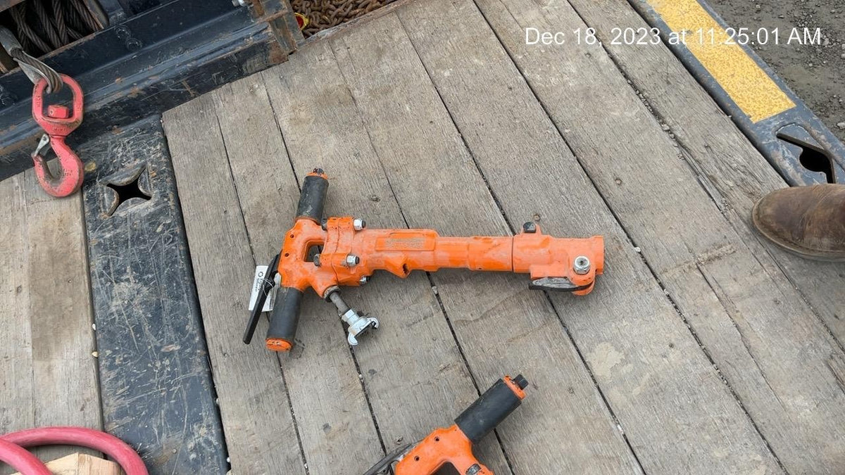 2020 MICHIGAN PNEUMATIC MP-30-1