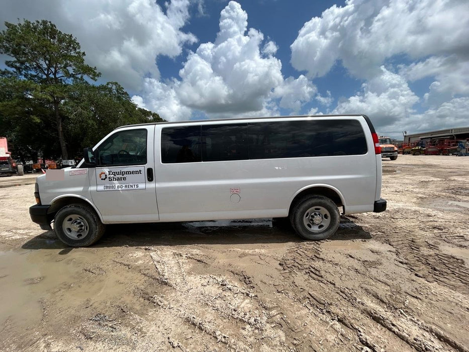 2023 CHEVROLET Express Van - Rental