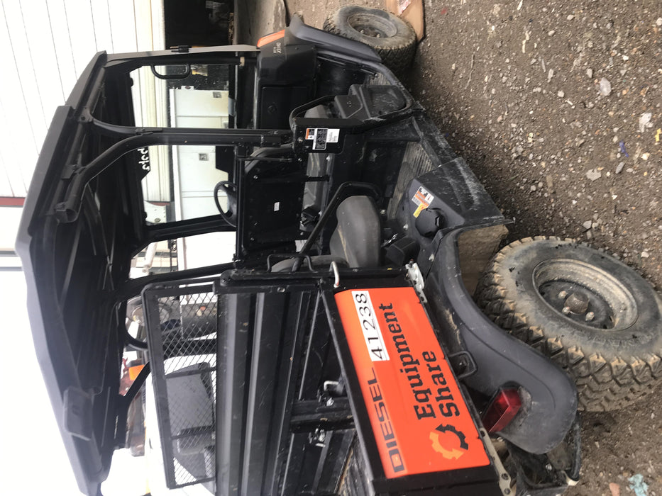 2019 Kubota RTV-X1140W-H 4wd Utility Cart, LED Strobe, Windshield Tempered Glass, Plastic Canopy, Wire Harness Kit, Backup Alarm