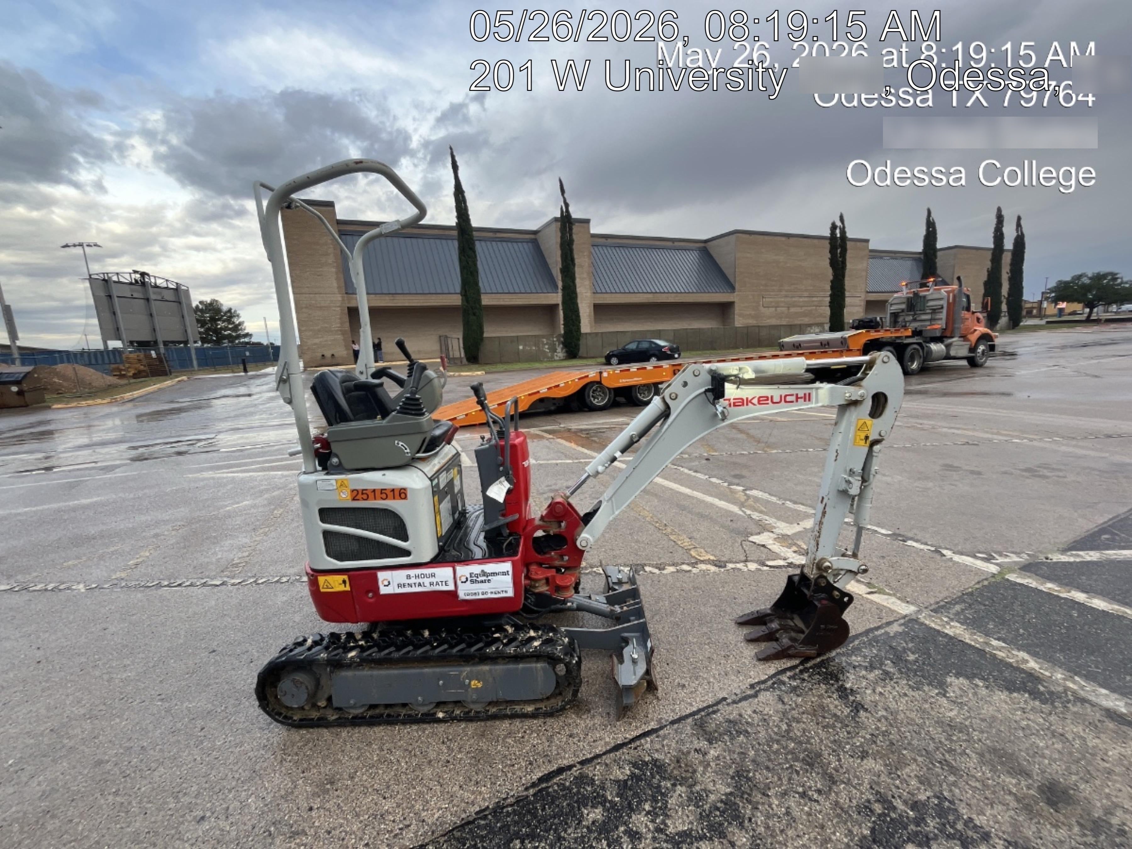 2022 TAKEUCHI TB210R