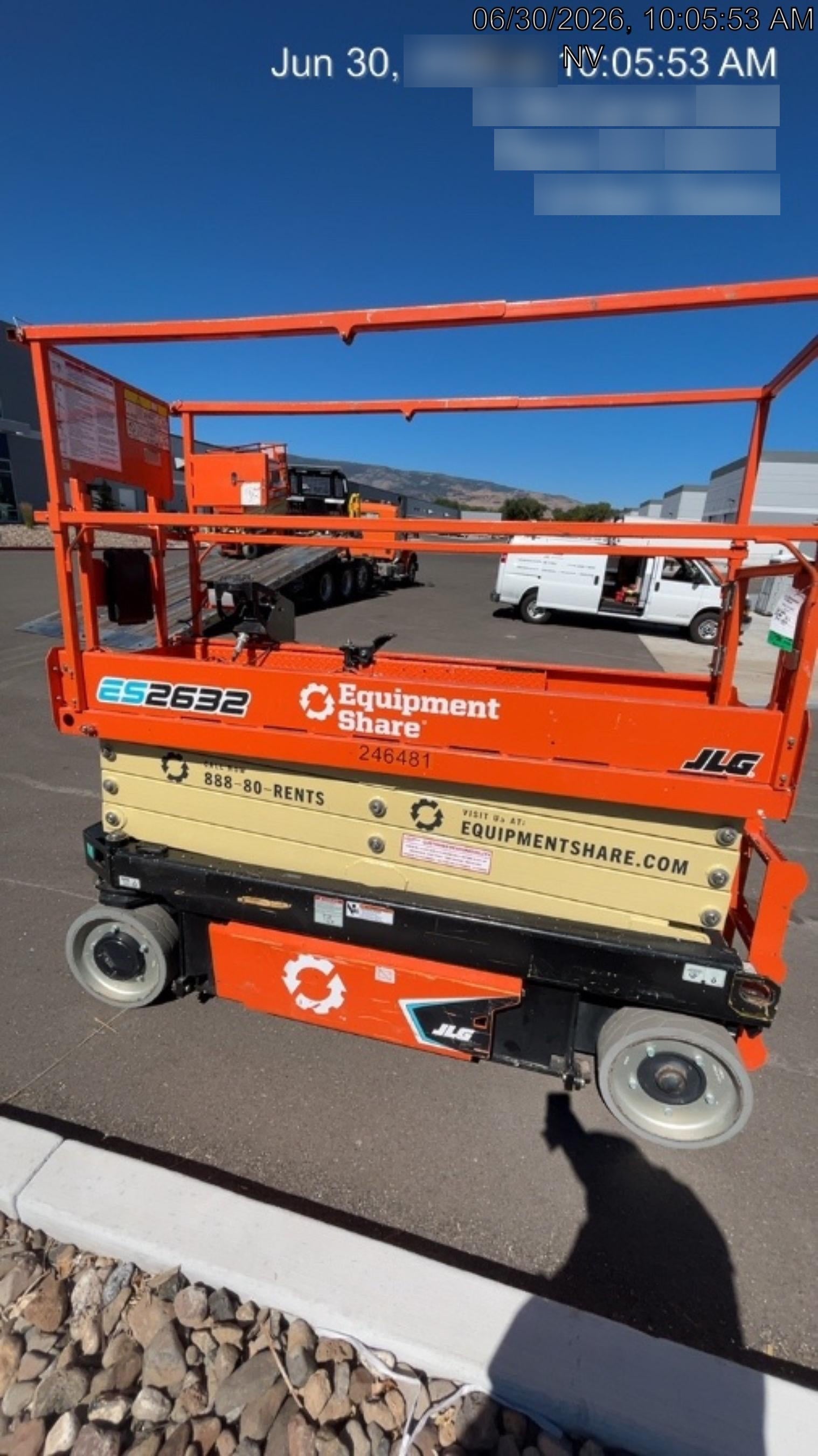 2022 JLG ES2632