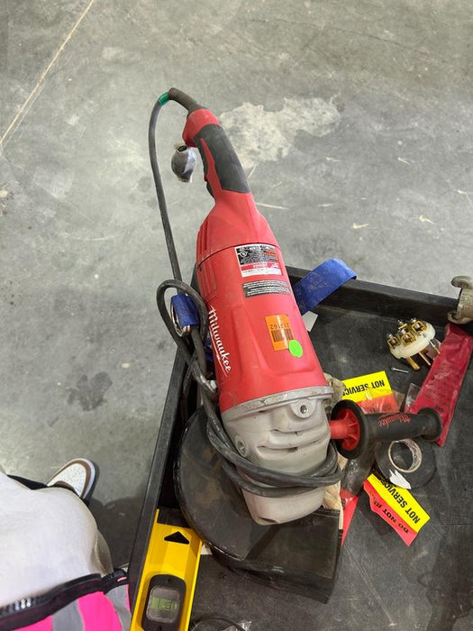 2022 MILWAUKEE 6088-31