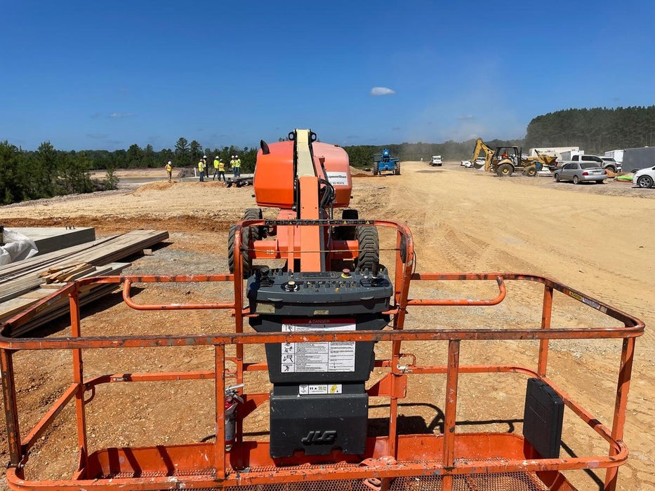 2019 JLG 460SJ