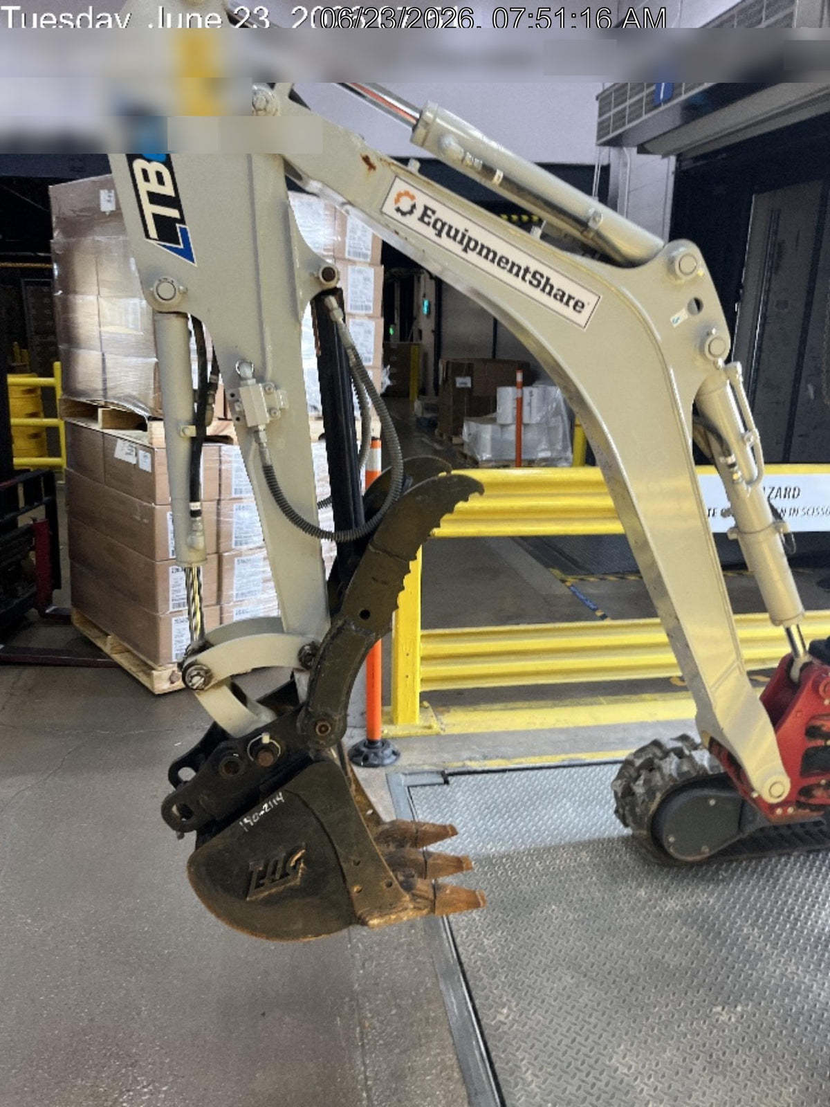 2023 TAKEUCHI TB20e