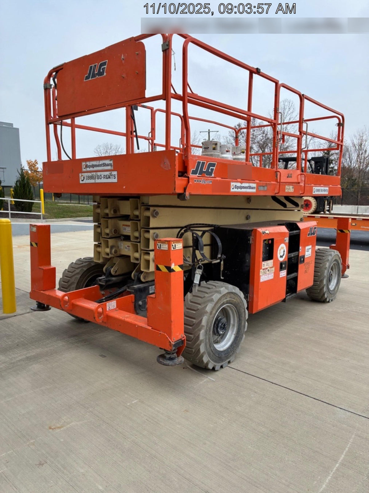 2019 JLG 430LRT