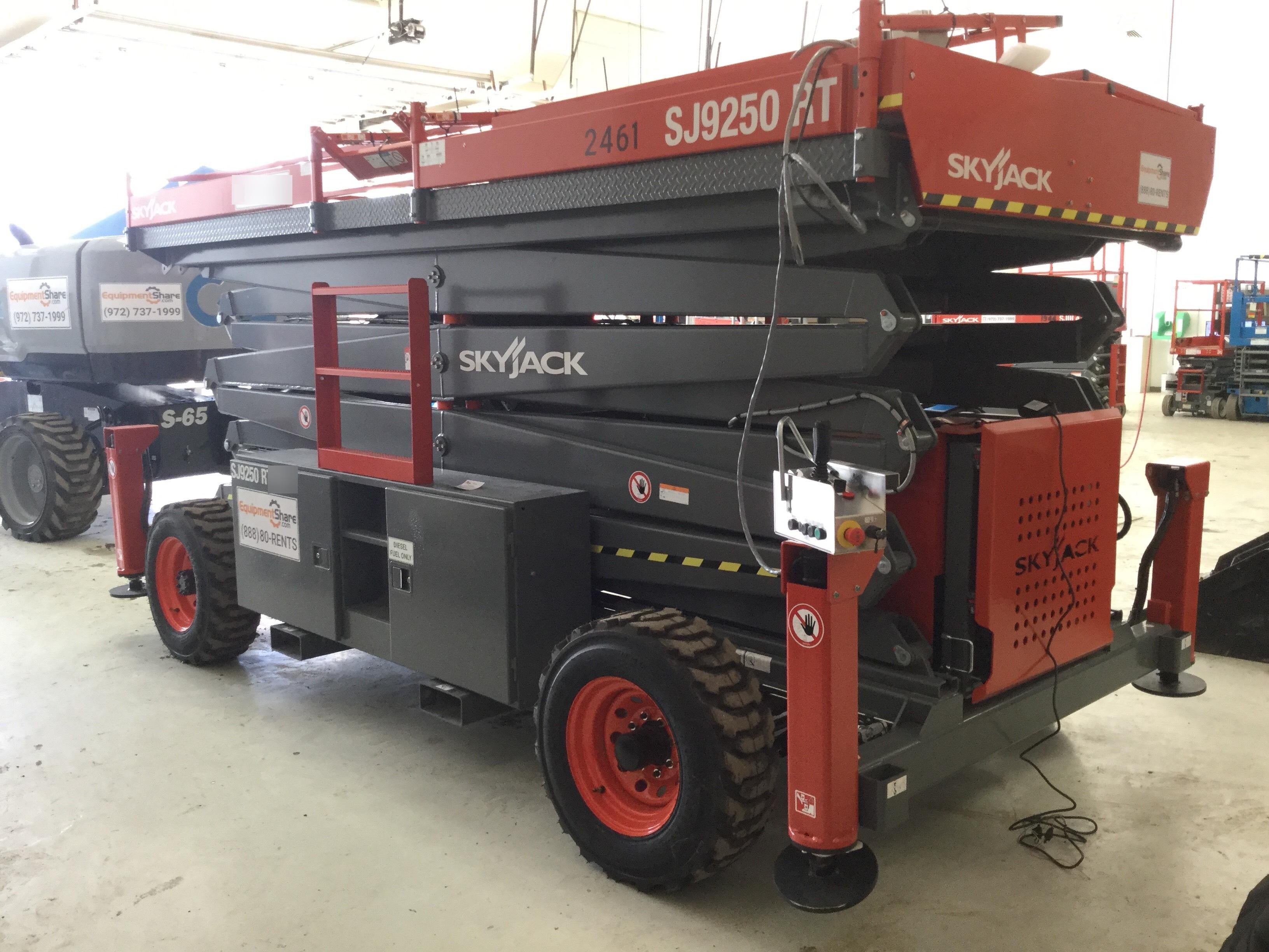 2016 SKYJACK SJ9250 RT