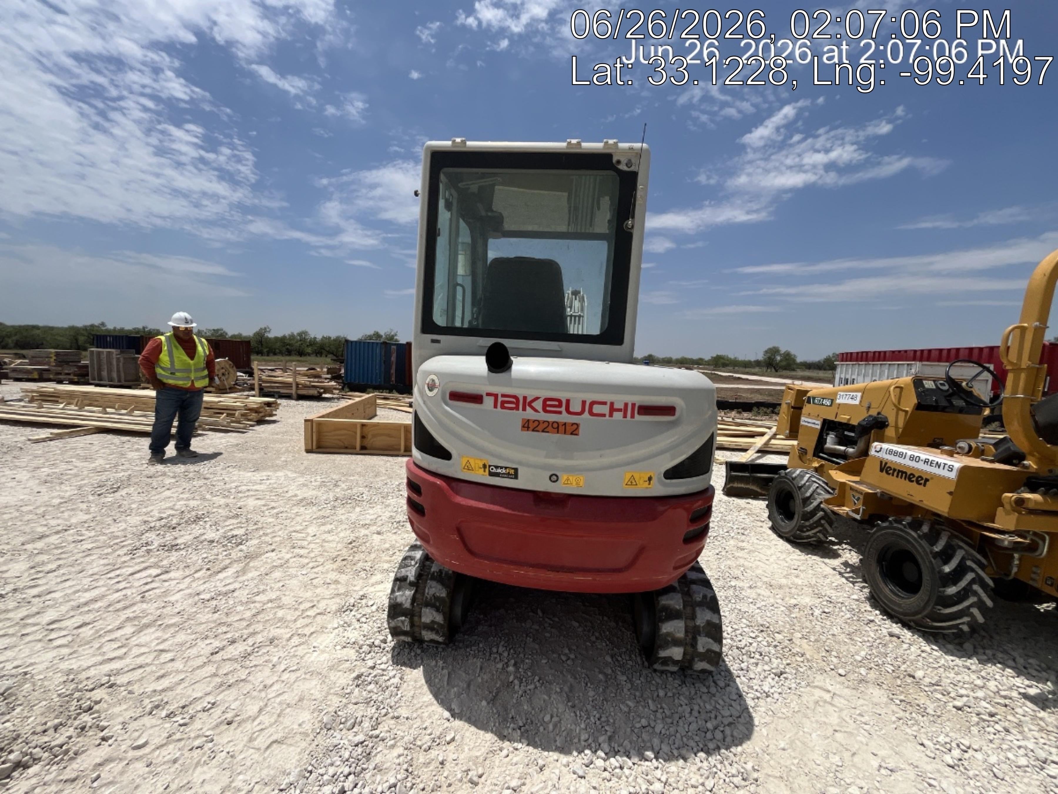 2024 TAKEUCHI TB235-2CR