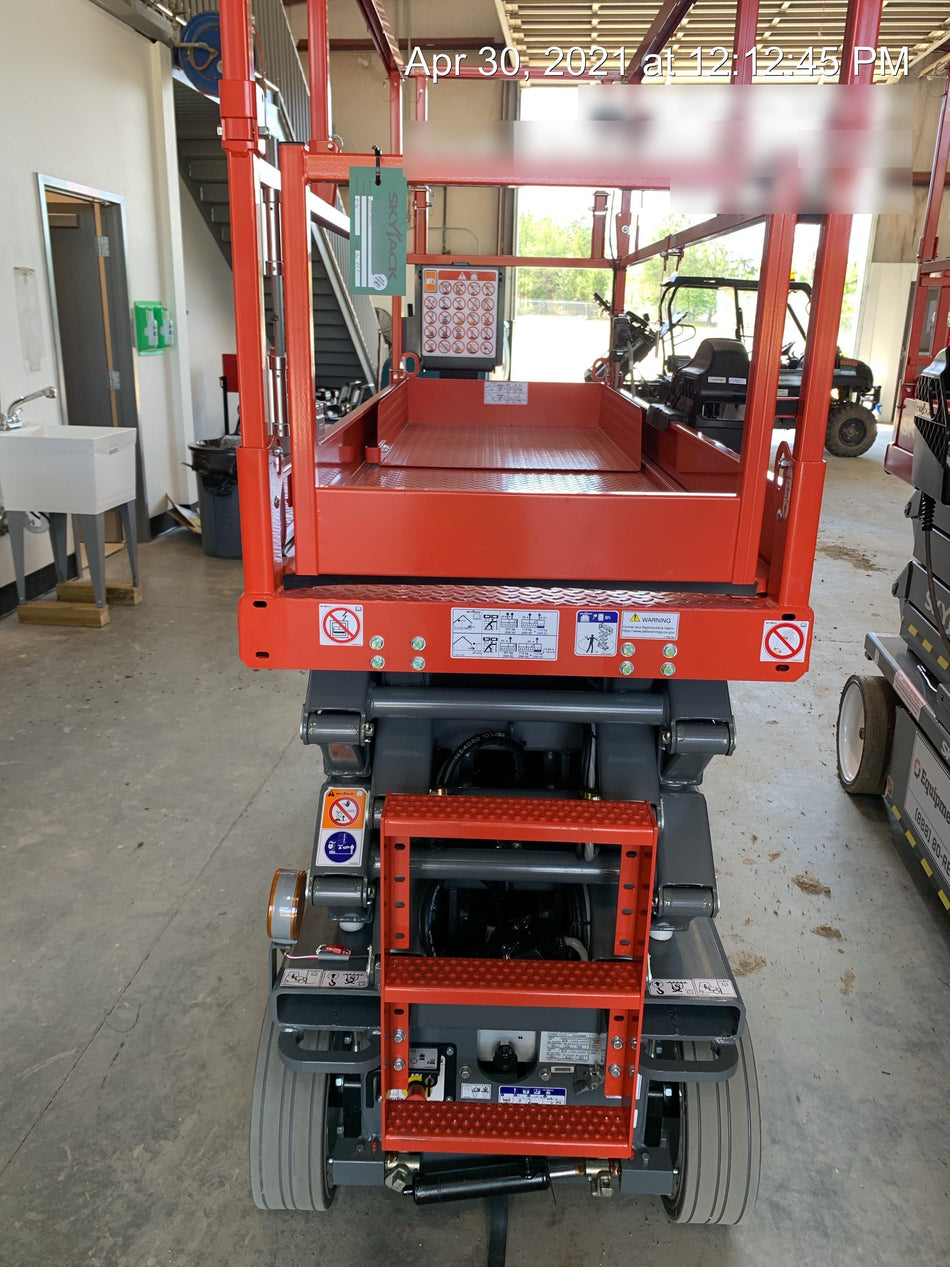 2021 SKYJACK SJ3226