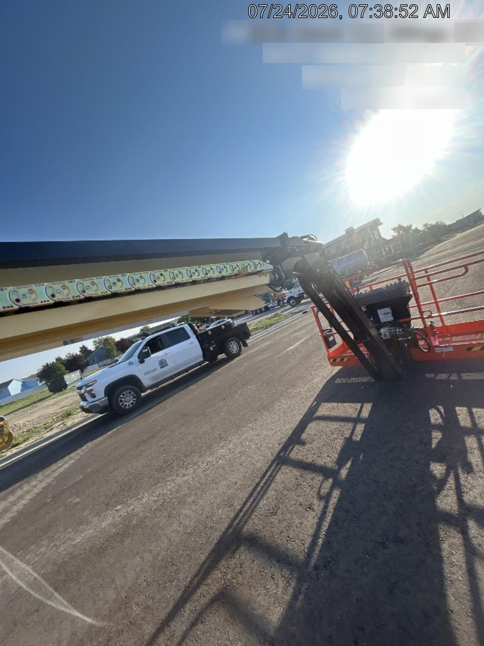 2025 JLG 660SJ
