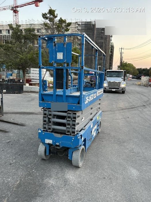 2018 Genie GS-2632 GENIE GS-2632 w/Fixed Rail, Chain Entry