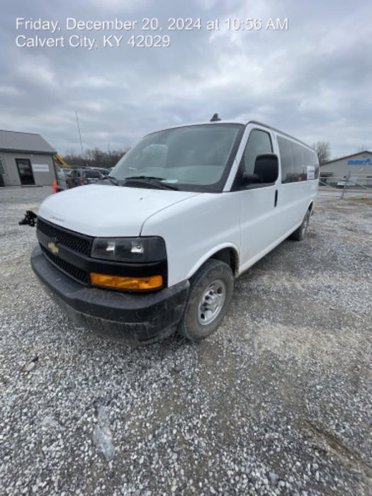 2023 CHEVROLET Express Van - Rental