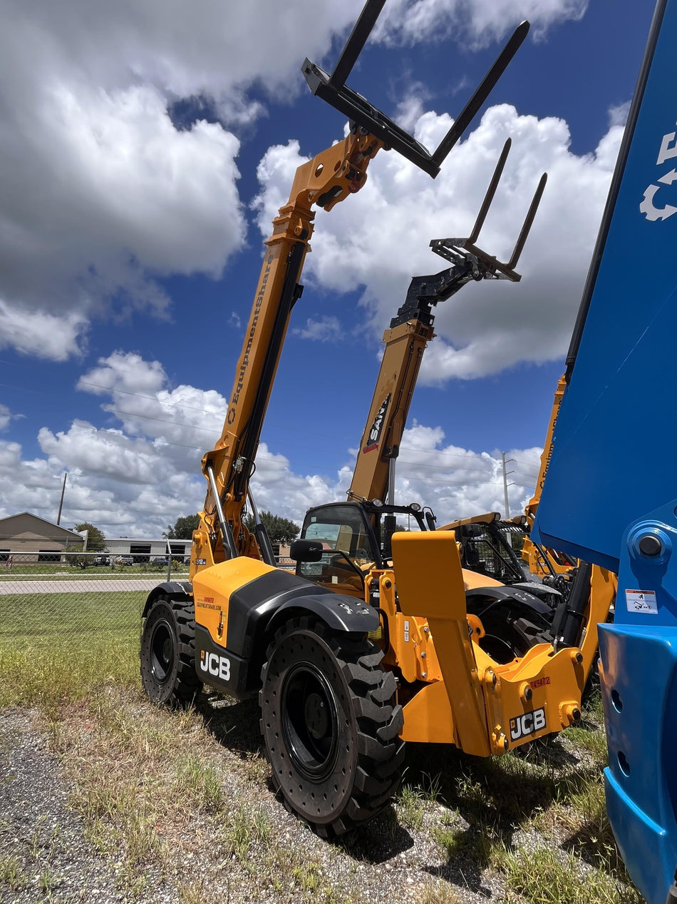 2026 JCB 512-56