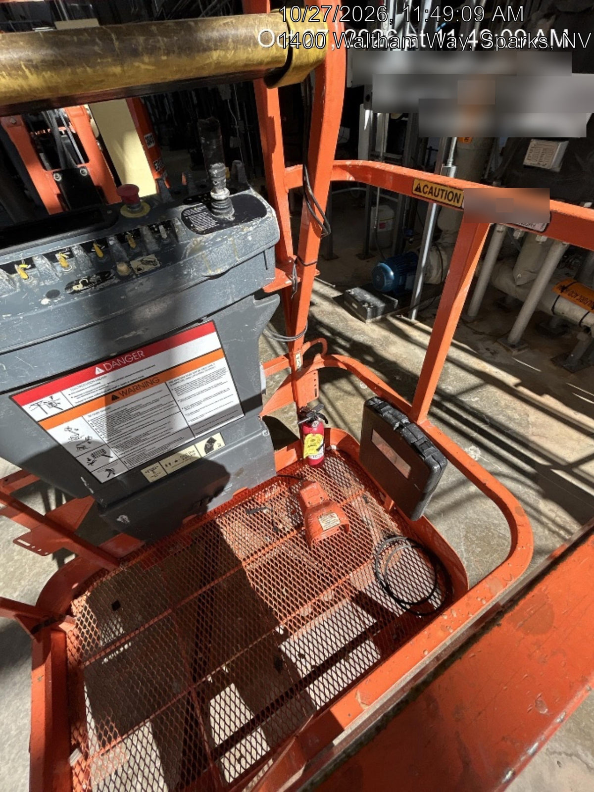 2019 JLG E300AJP