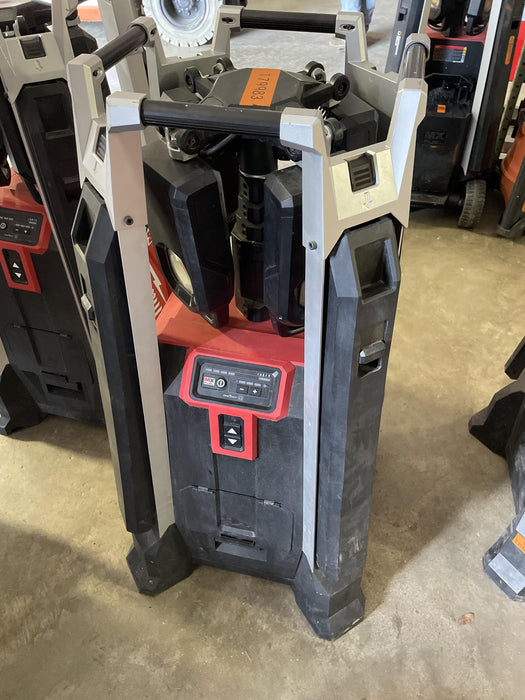 2021 MILWAUKEE MXF041-1XC