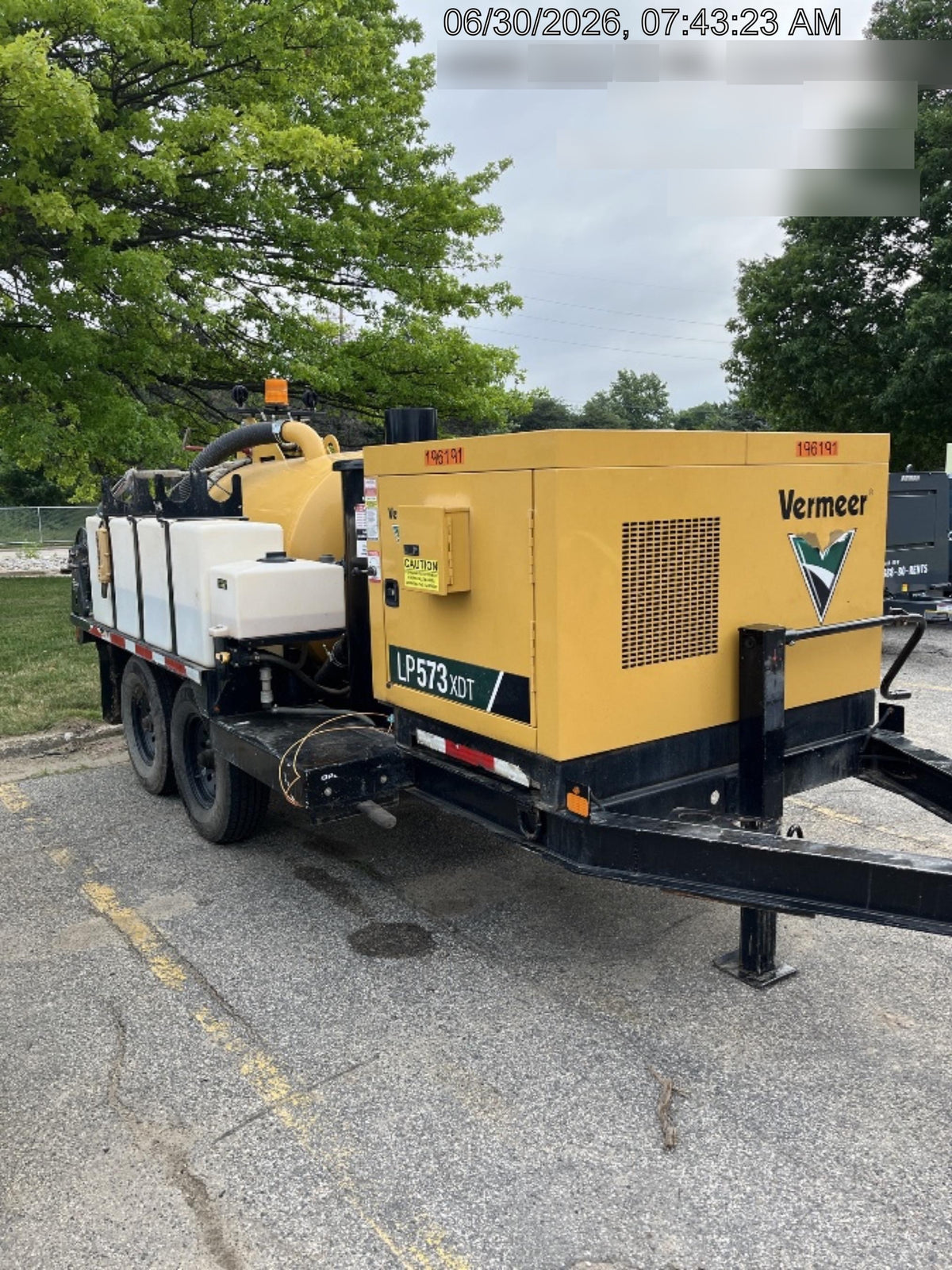 2021 Vac-Tron LP573XDT T4 Koehler Diesel Engine, 500 Gallon Debris Tank, x2 100 Gallon Water Tanks