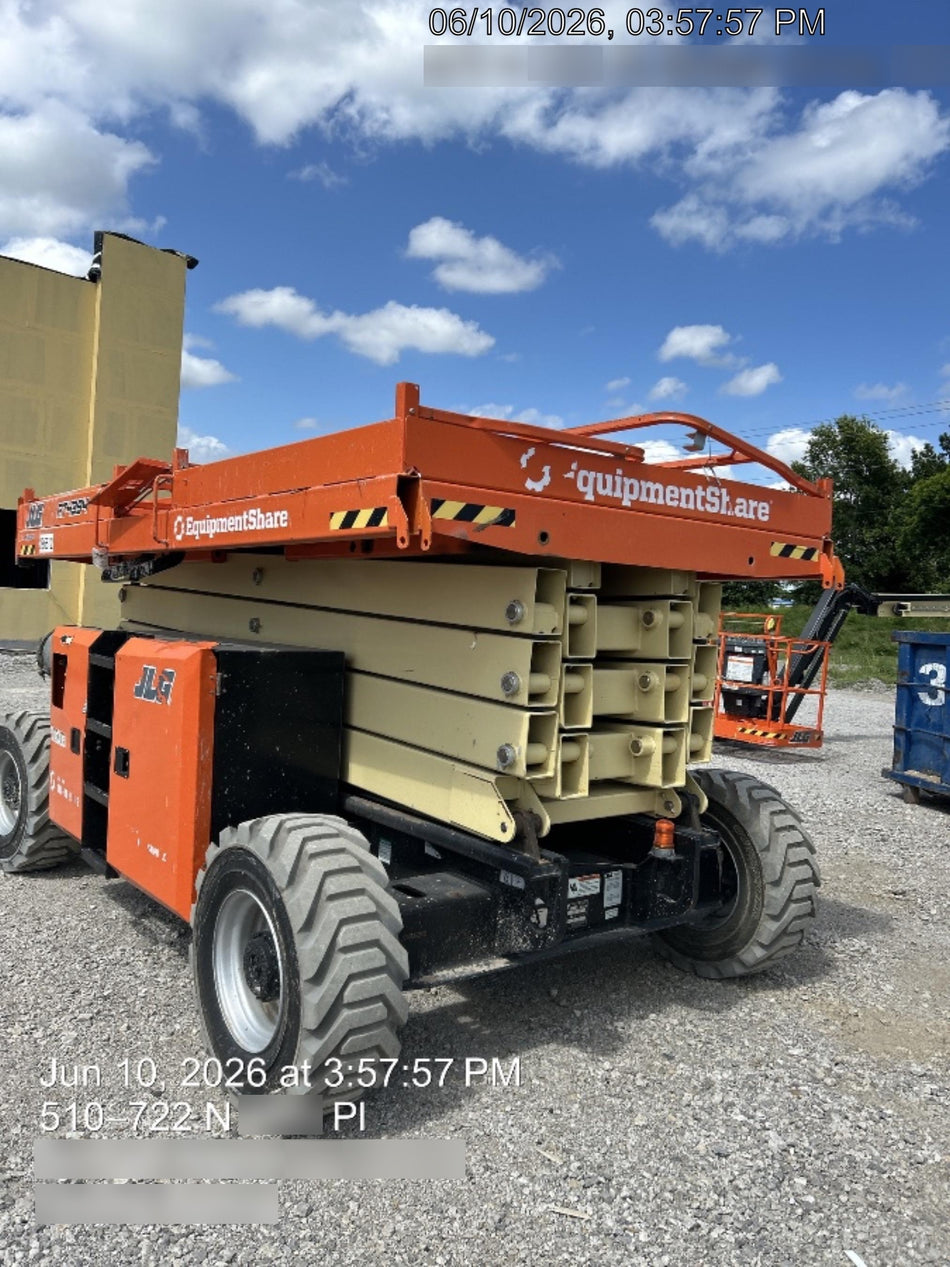 2022 JLG RT4394