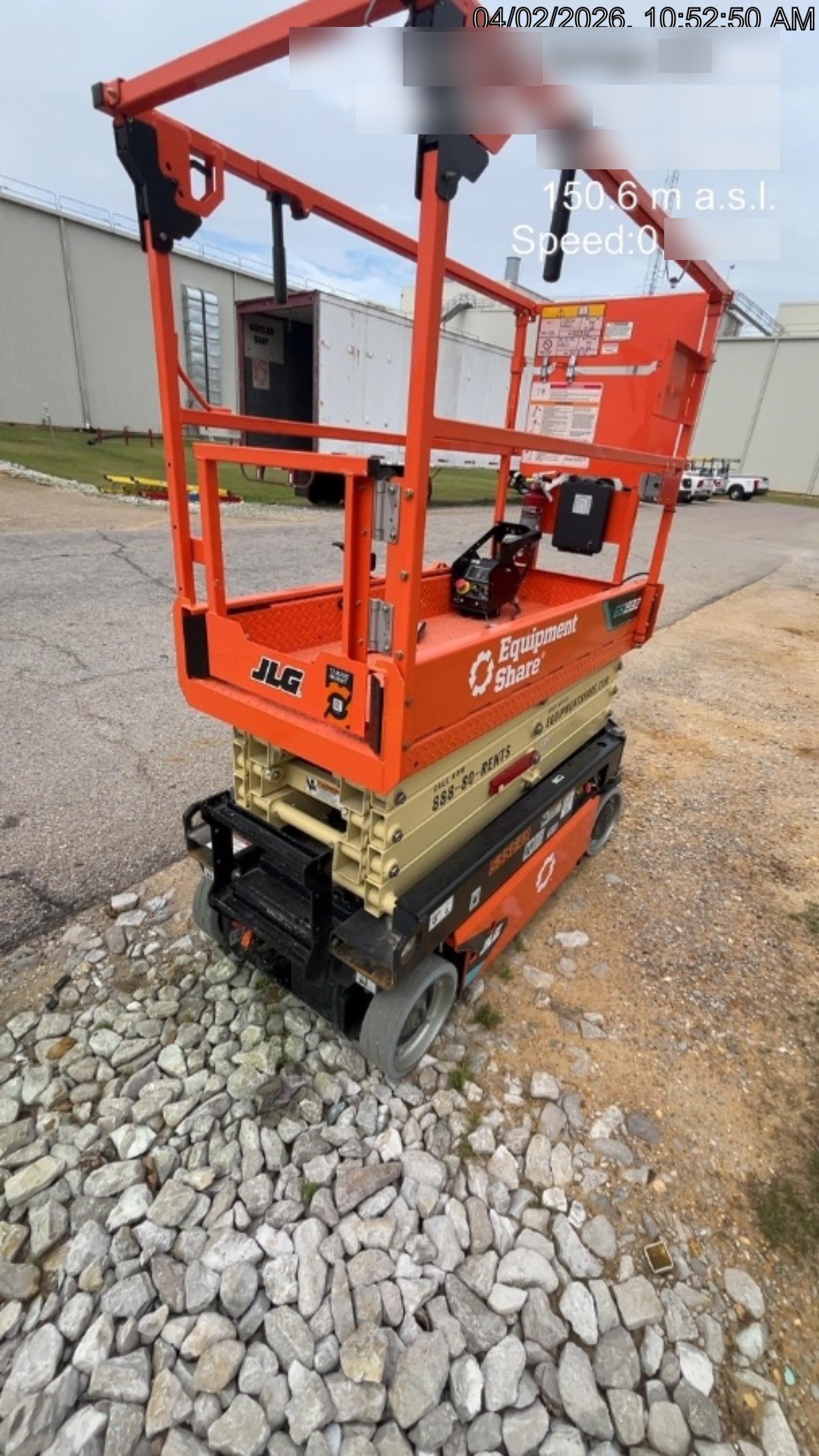 2025 JLG ES1932
