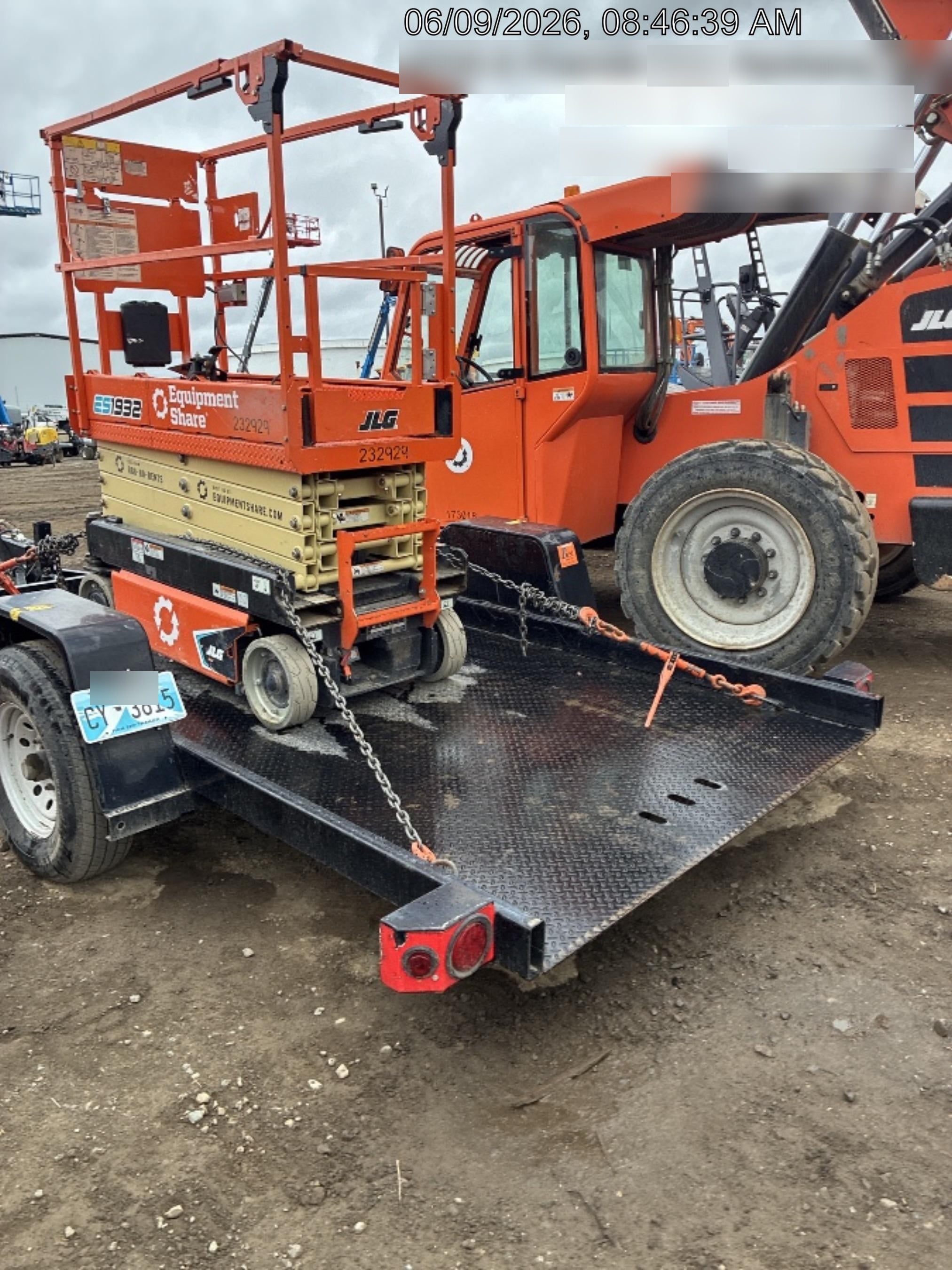 2022 JLG ES1932