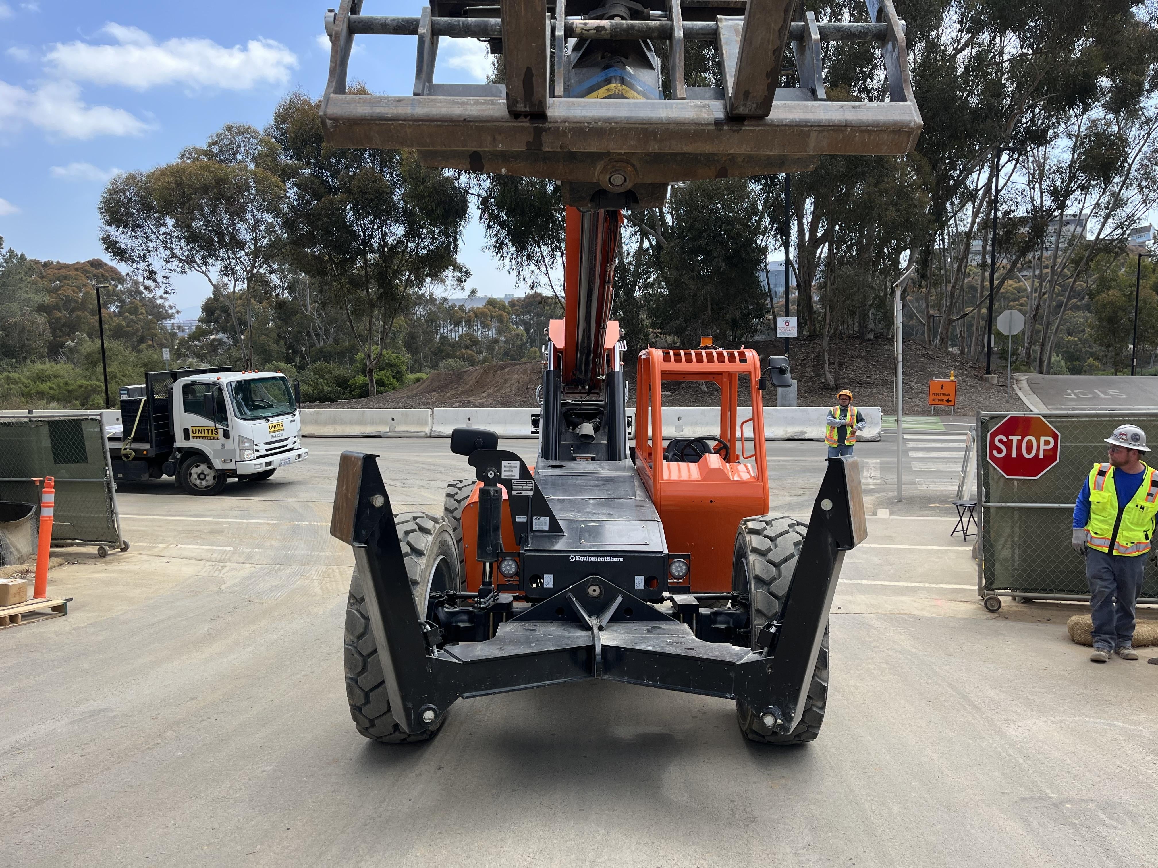 2020 JLG 1001095418S