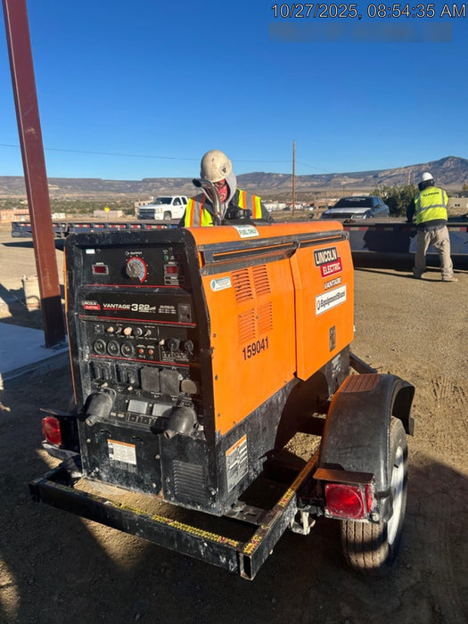 2021 Lincoln Electric Vantage 322 Vantage 322 Ready Pak 3 w/ Decals, ORANGE (includes trailer, cable rack, fender light kit) NO Telematics