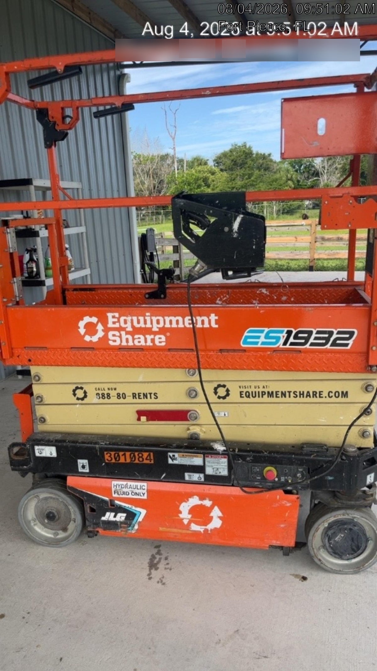 2023 JLG ES1932
