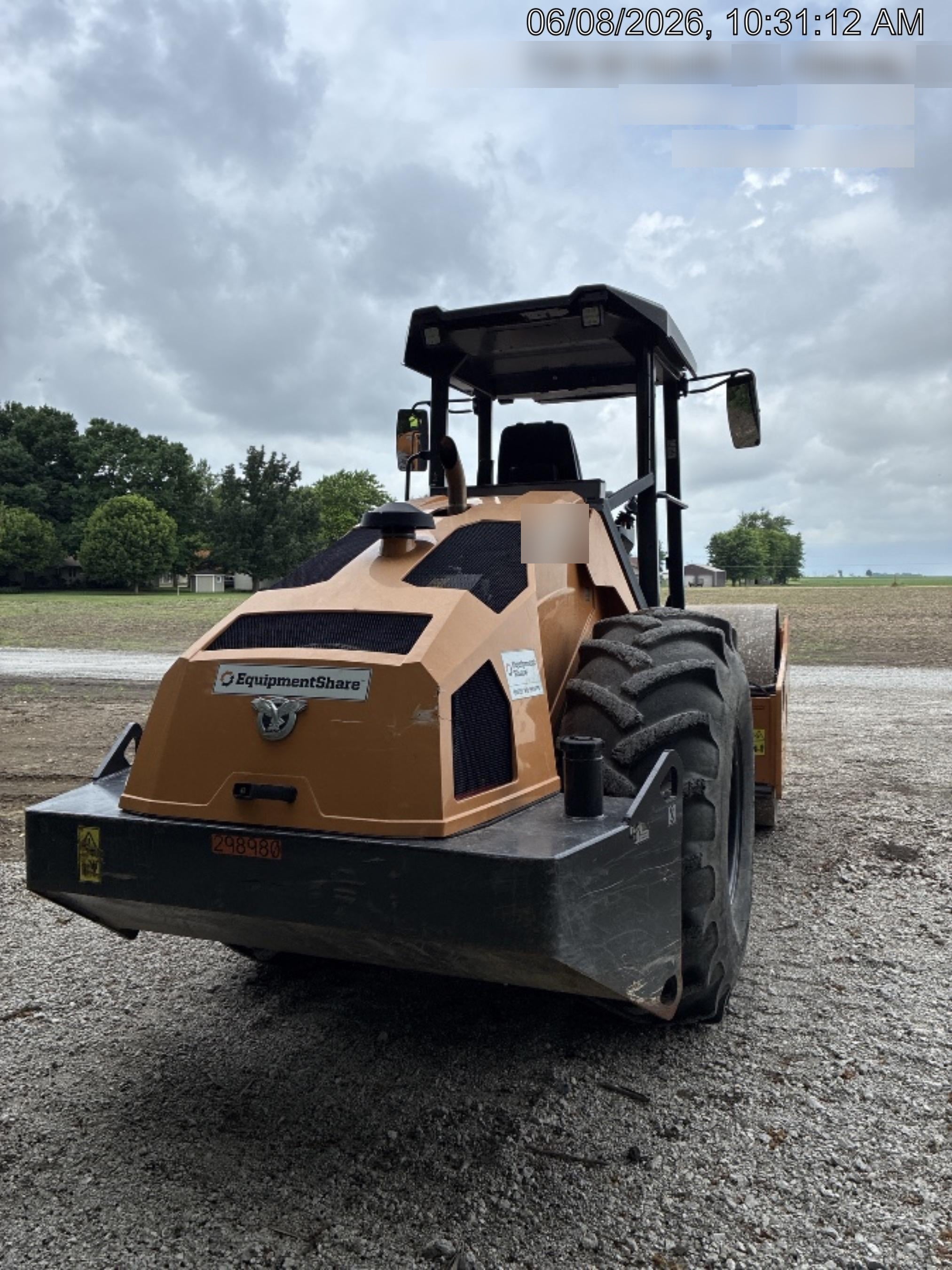 2023 CASE SV211E