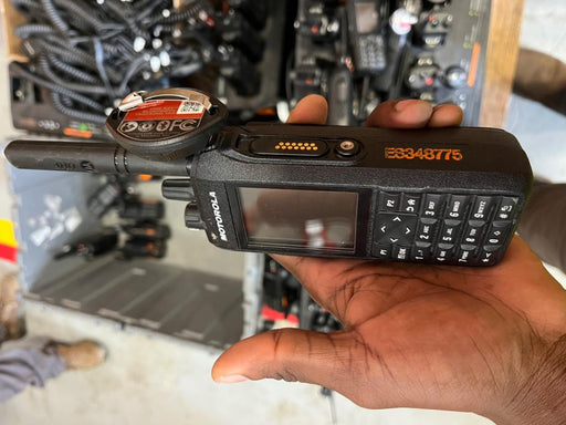 2023 MOTOROLA R7 DISPLAY