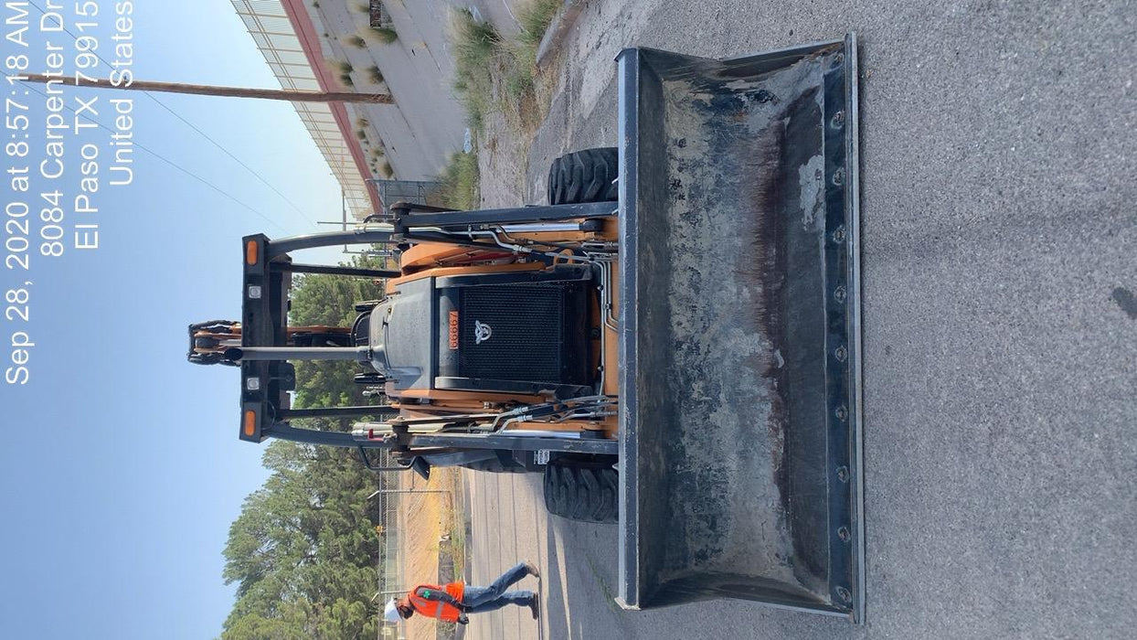 2020 CASE 580N EP - Extendable Backhoe