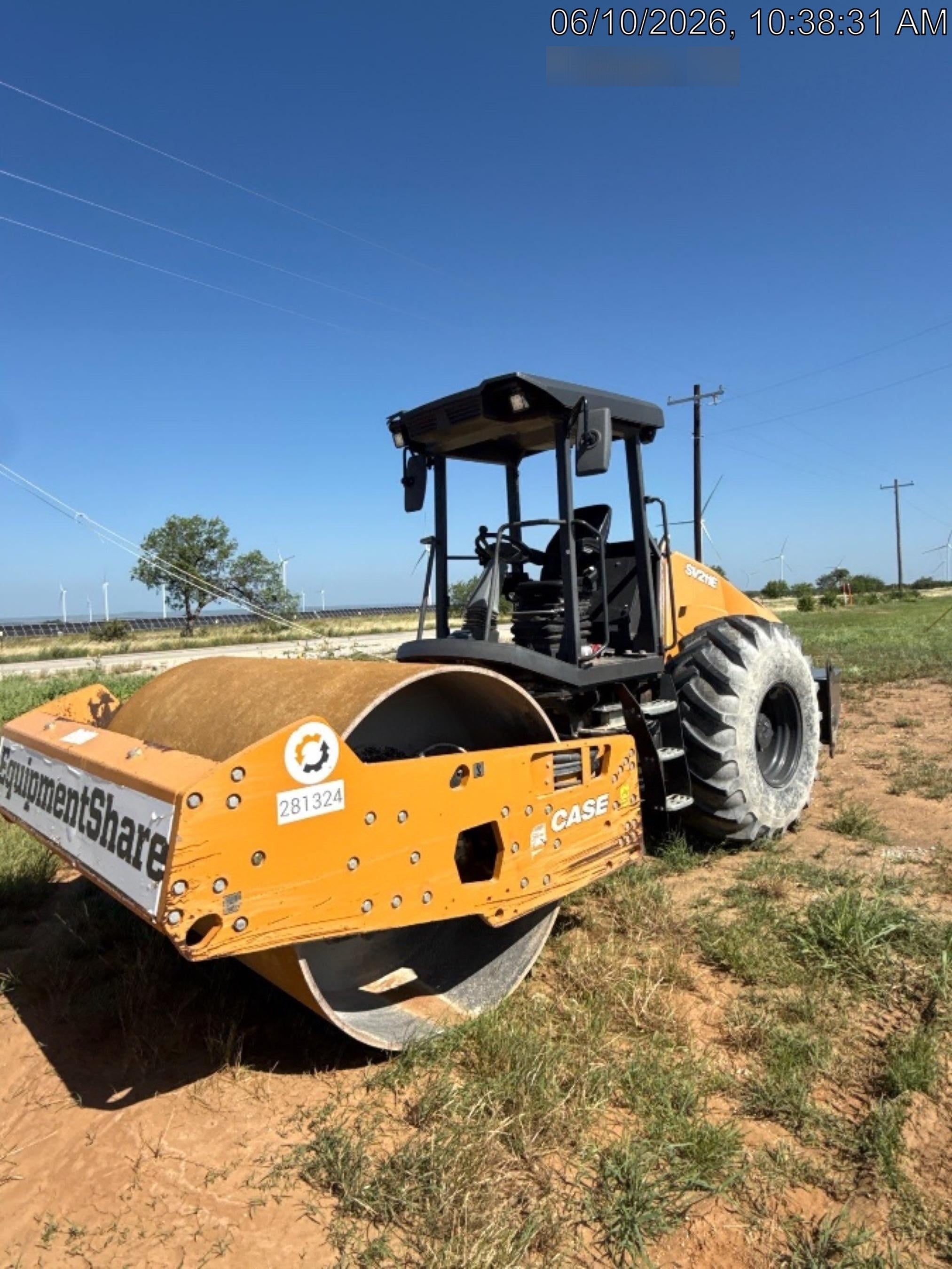 2023 CASE SV211E