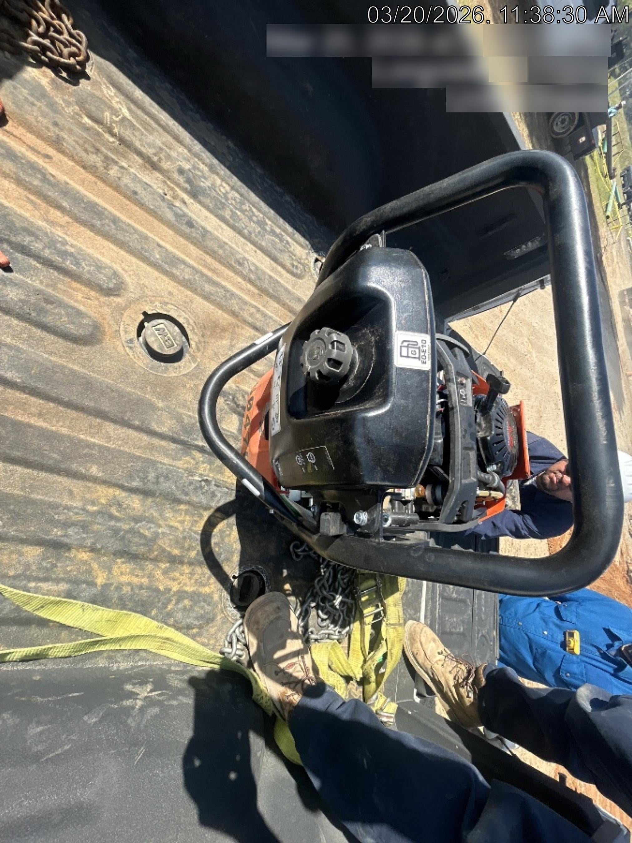 2025 HUSQVARNA LT6005