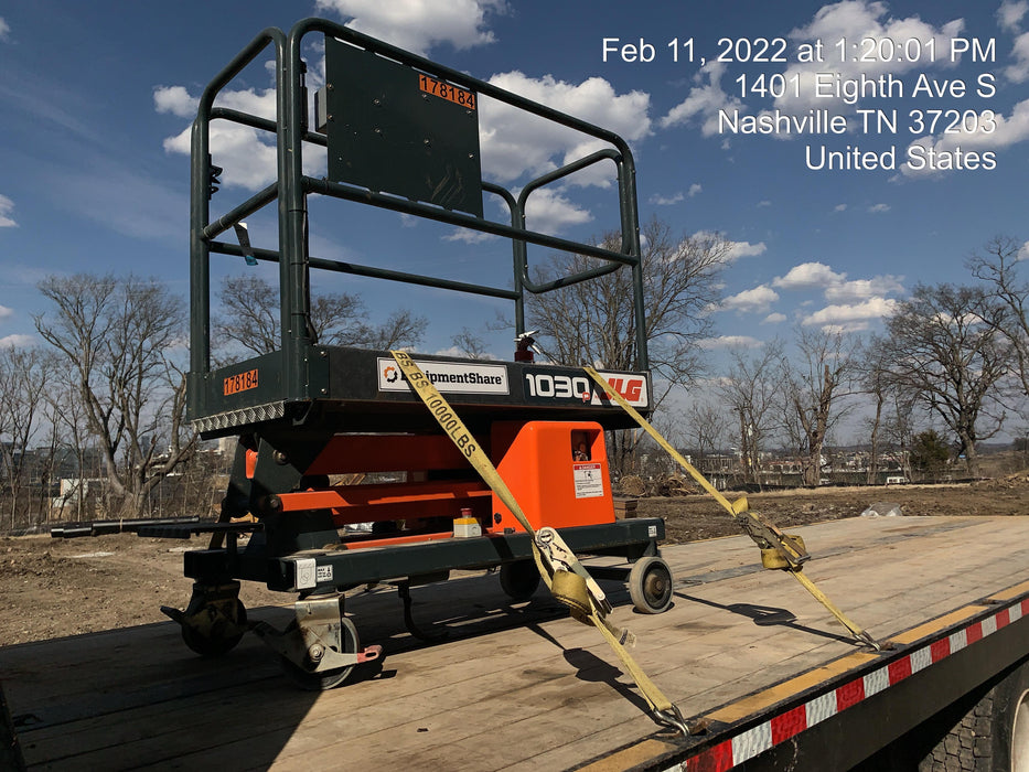 2021 JLG 1030P