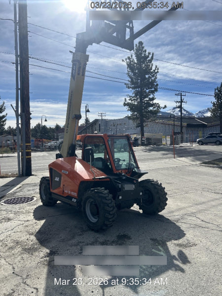 2025 JLG 519