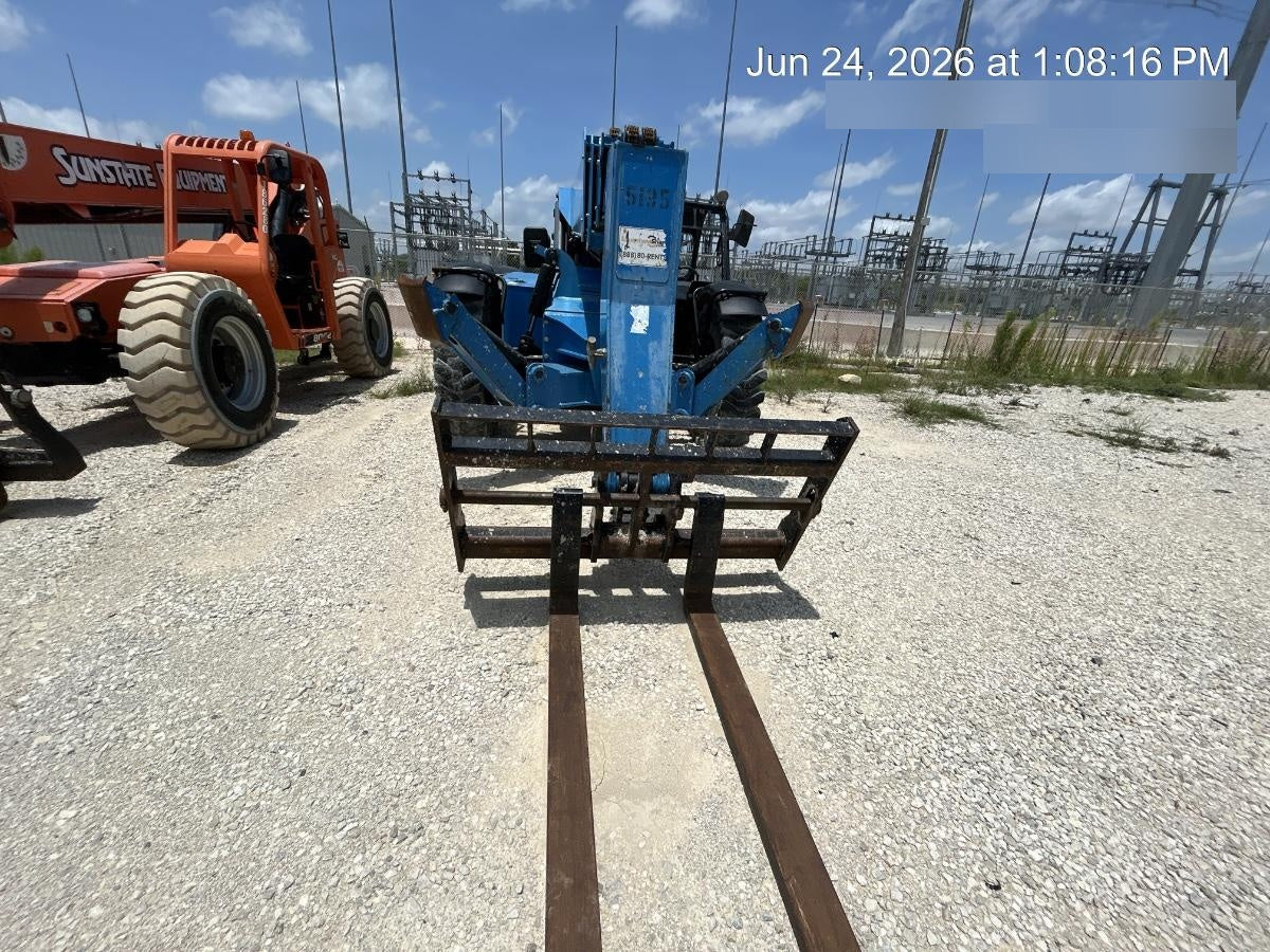 2017 Genie GTH-1056 Genie GTH1056, Solid Tires, 60" carriage, Open ROPS