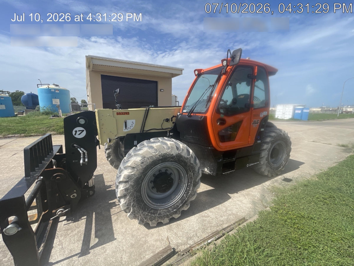 2025 JLG 1732