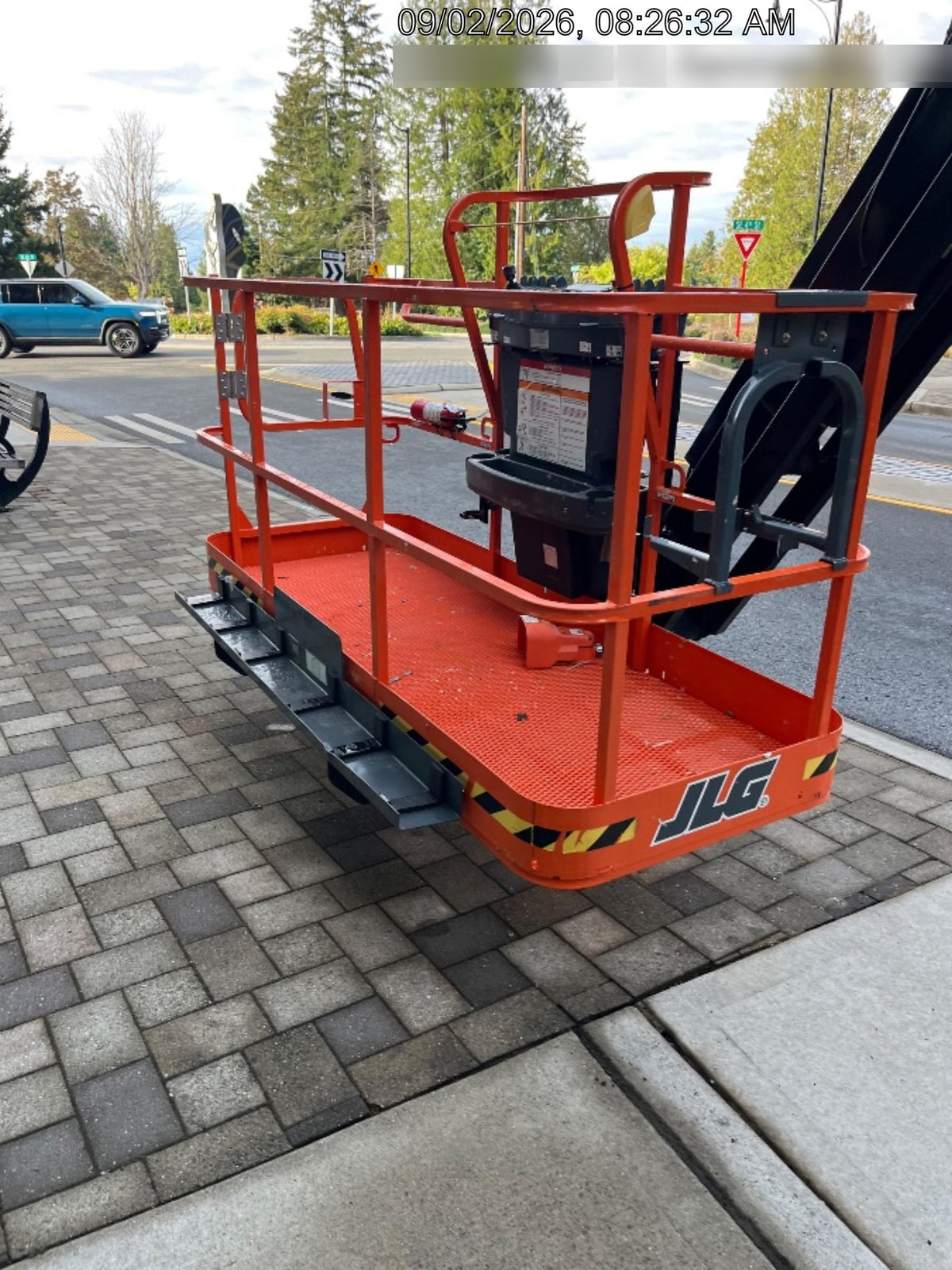 2025 JLG 800AJ