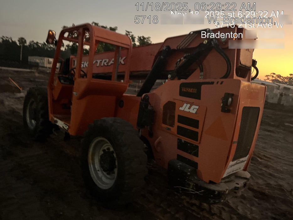 2017 Skytrak 6042 42' REACH, PALLET FORKS, 6k, FOAM FILLED TIRES