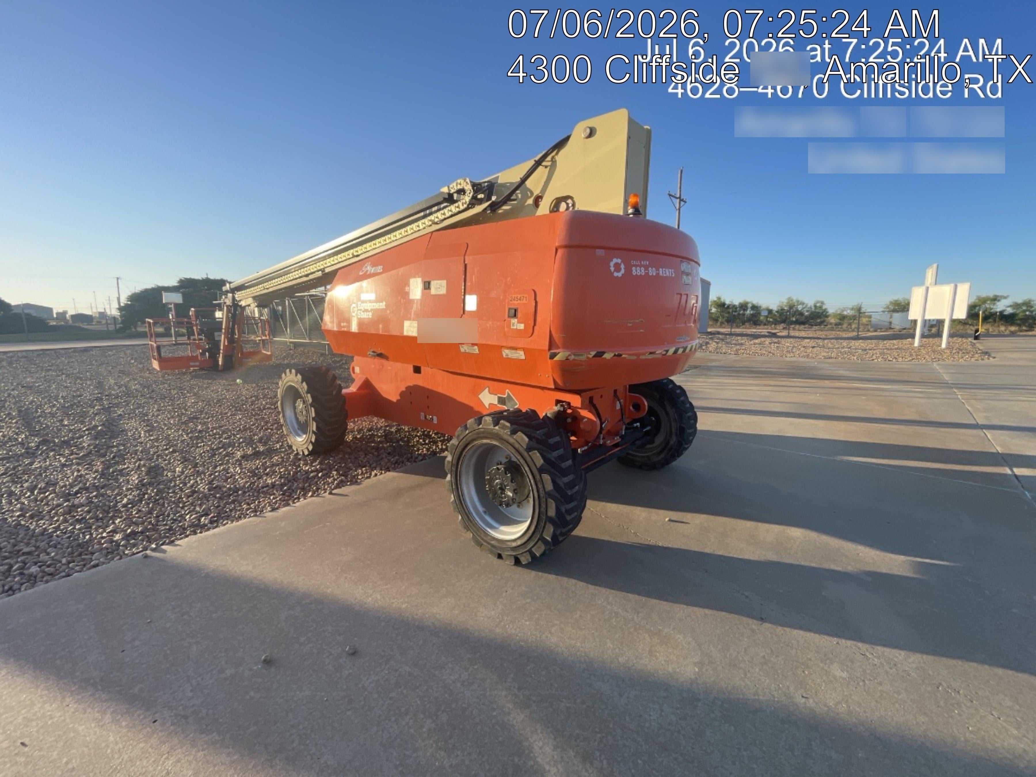 2022 JLG 860SJ
