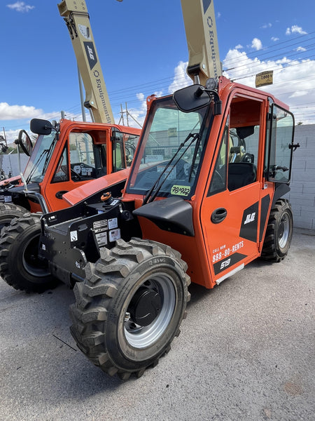 2026 JLG 519